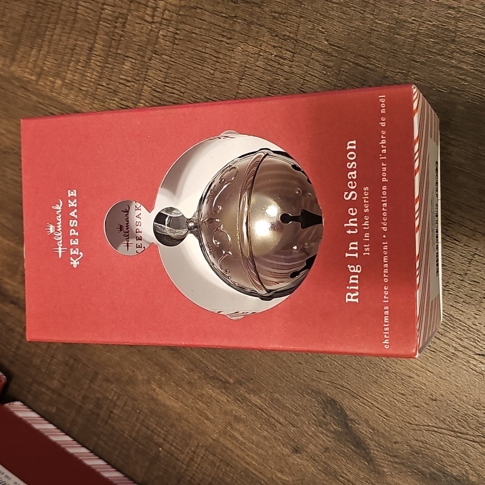 Ring In the Season Sleigh Bell Hallmark Keepsake Ornament 2015 QX9269 1st